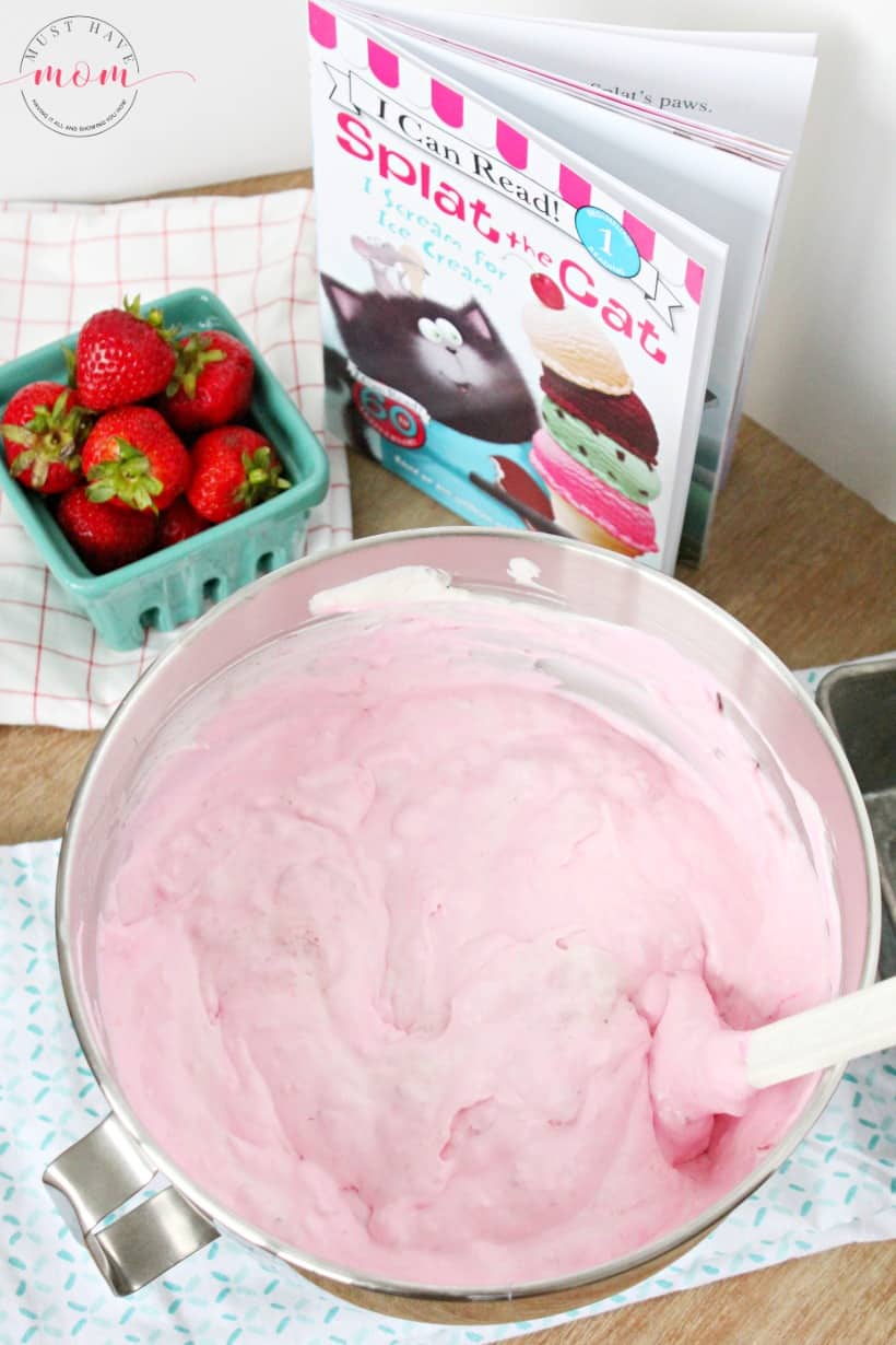 https://musthavemom.com/wp-content/uploads/2018/07/no-churn-strawberry-ice-cream-process.jpg