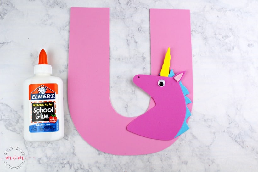 glue unicorn on letter U