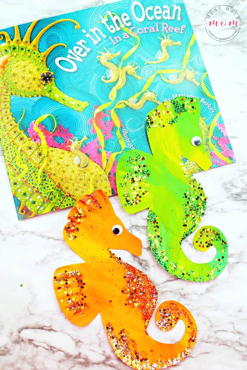 Seahorse paper plate crafts