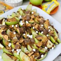 marshmallow apple nachos