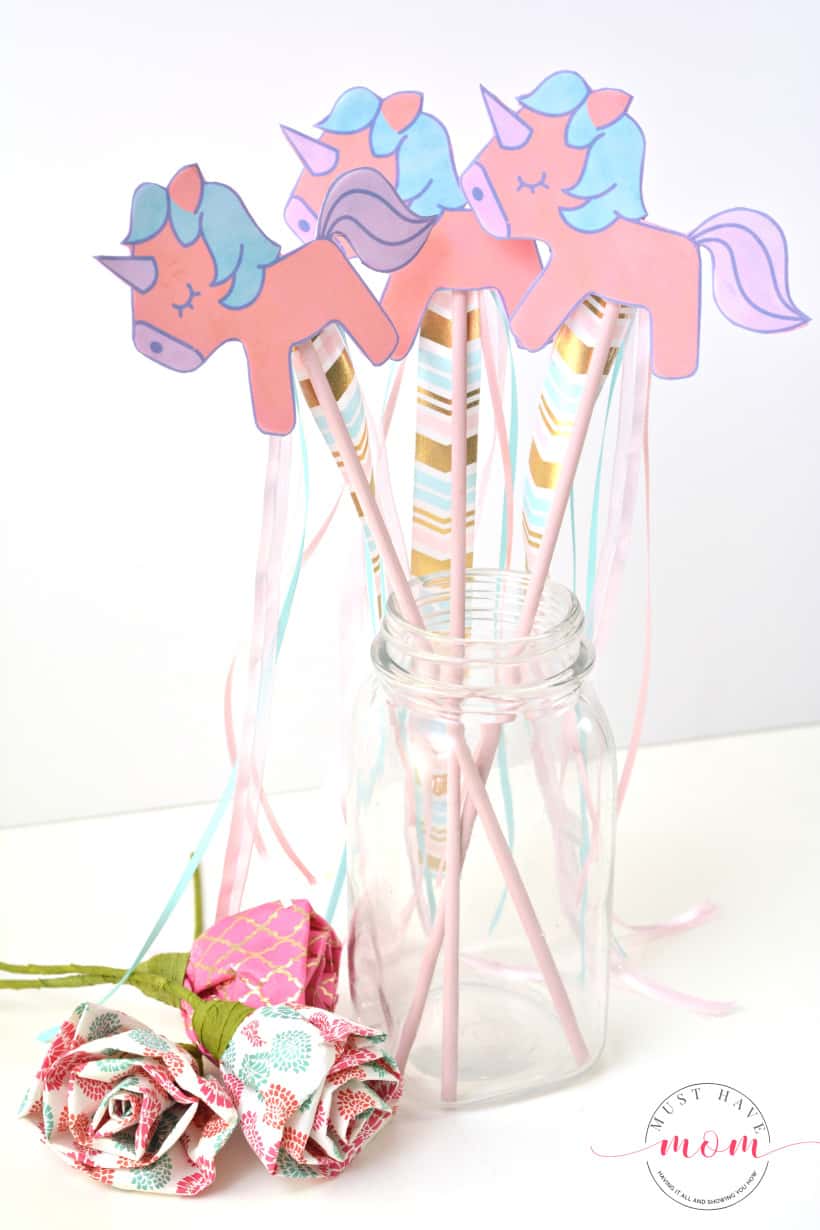 DIY Unicorn Craft With Free Unicorn Printable