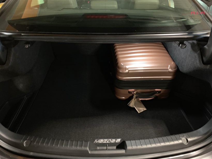 Mazda6 trunk