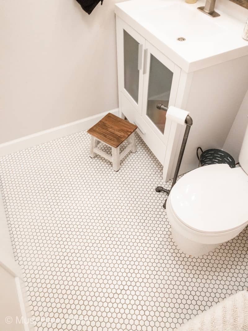 farmhouse style bathroom tile