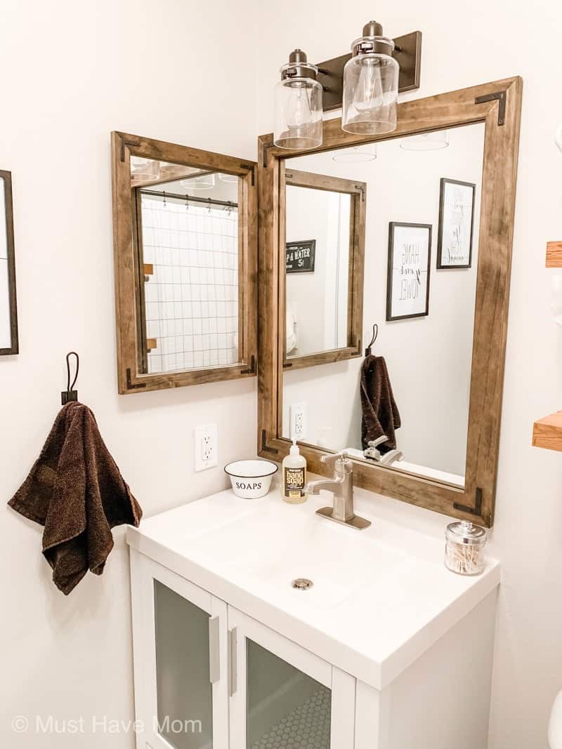 small bathroom vanity