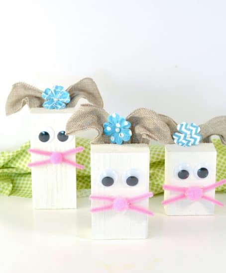 wood block easter bunnies