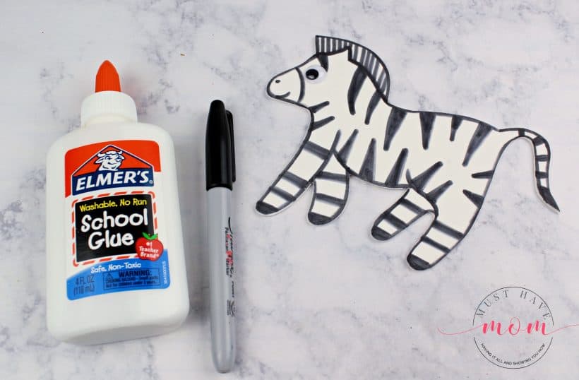 draw zebra on craft foam