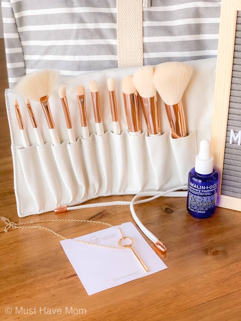 fall causebox makeup brushes