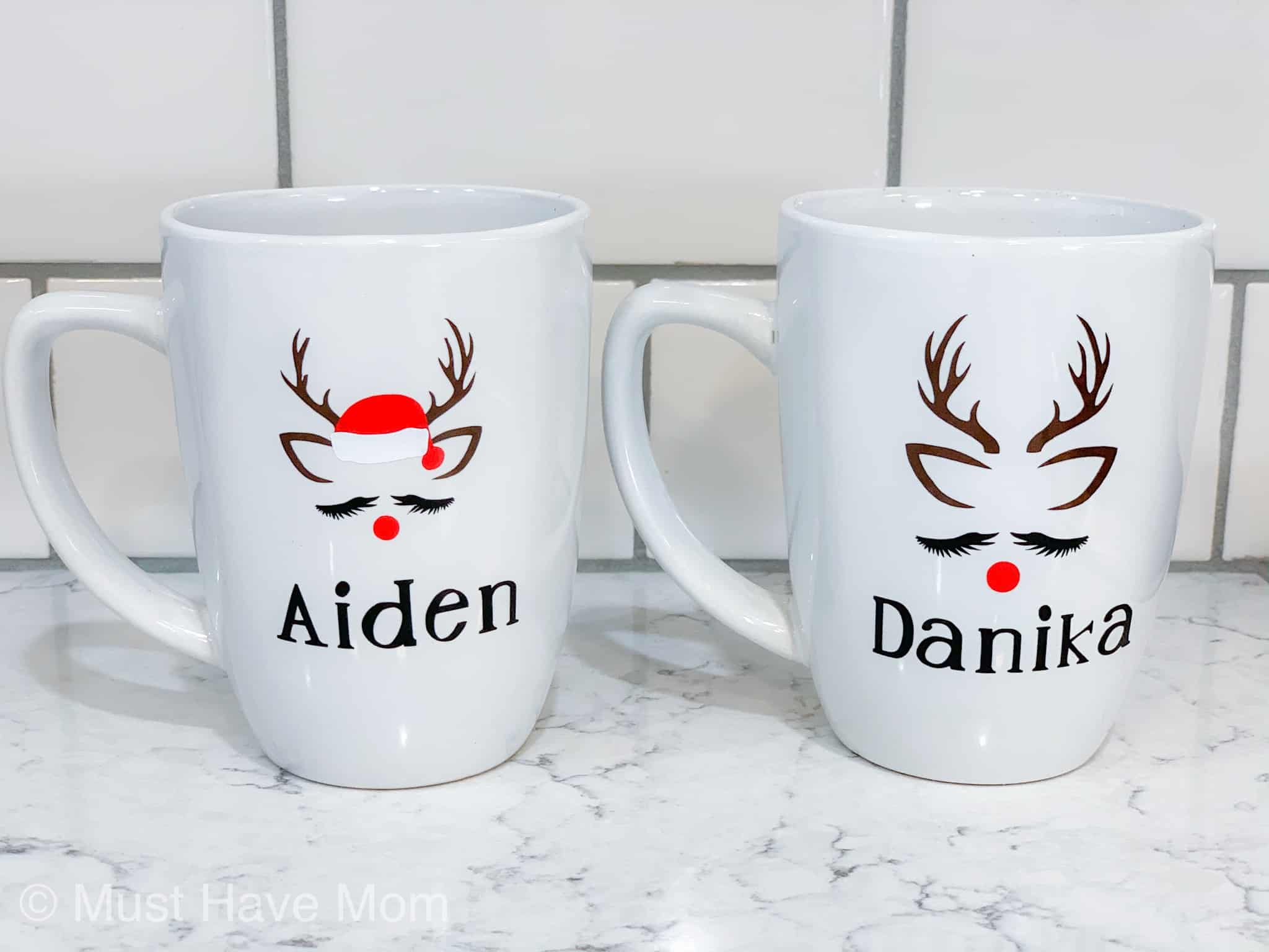 personalized Christmas mugs