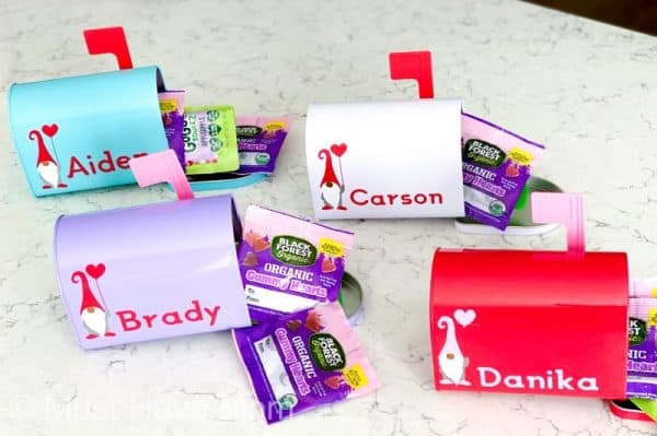 DIY Valentine's Day Mailboxes - Must Have Mom