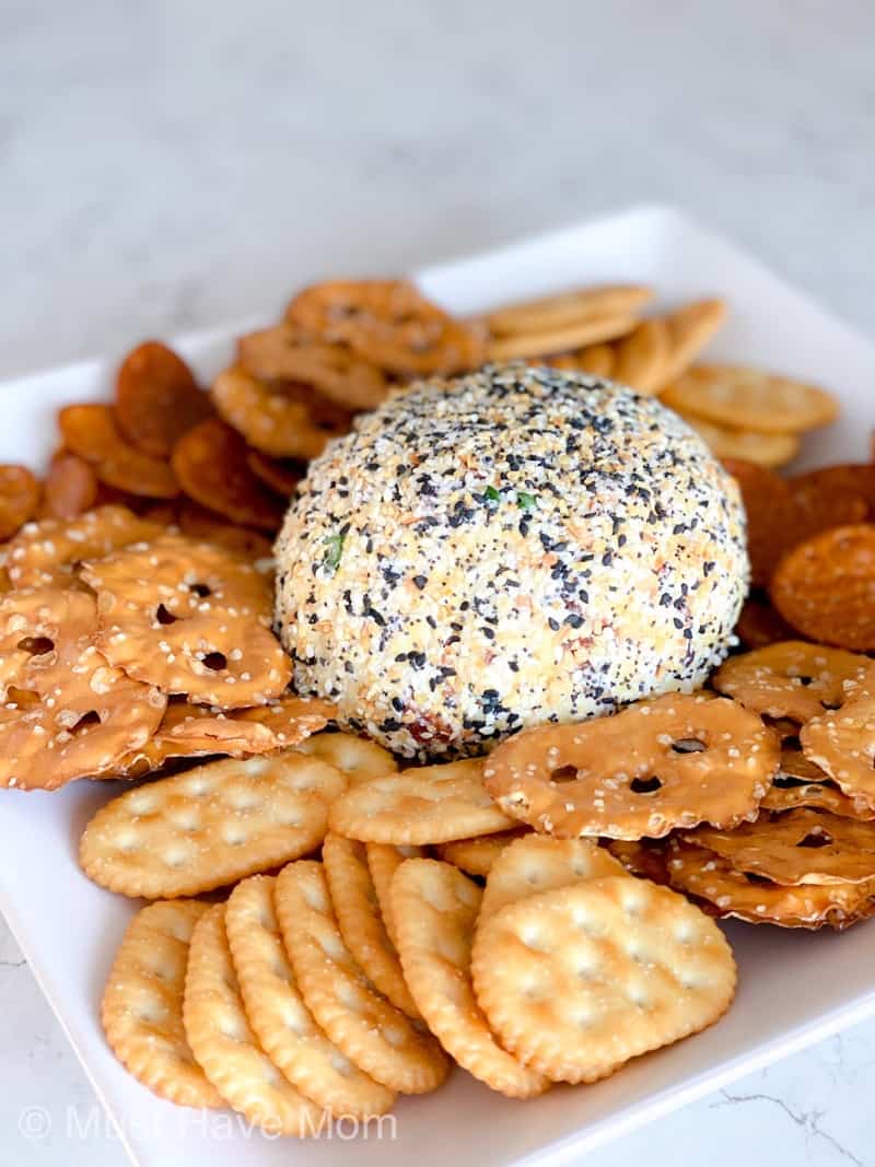 5 ingredient cheese ball