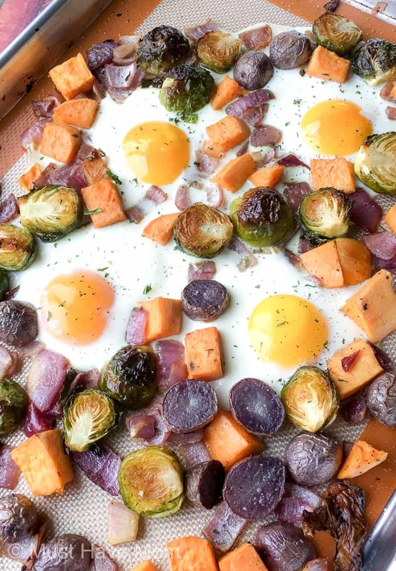 how to make sheet pan breakfast