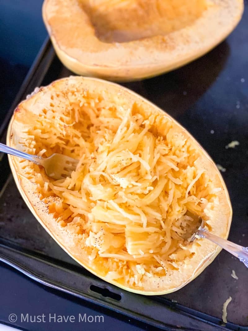 bake spaghetti squash