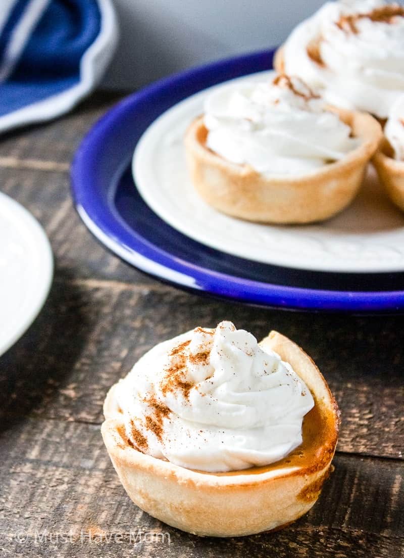 pumpkin pie tarts