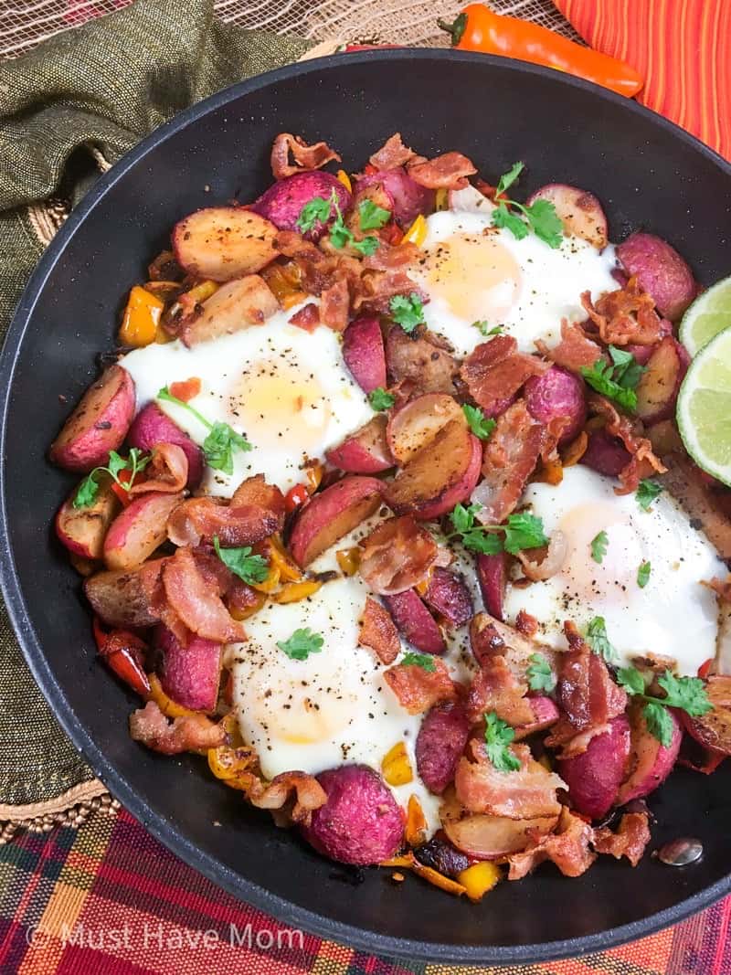 Keto Southwestern Breakfast Skillet