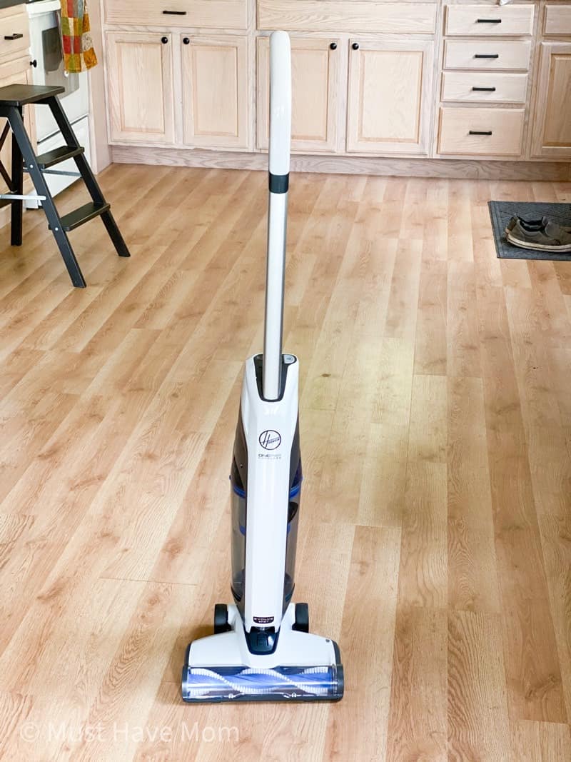 how to easily clean with a cordless vacuum
