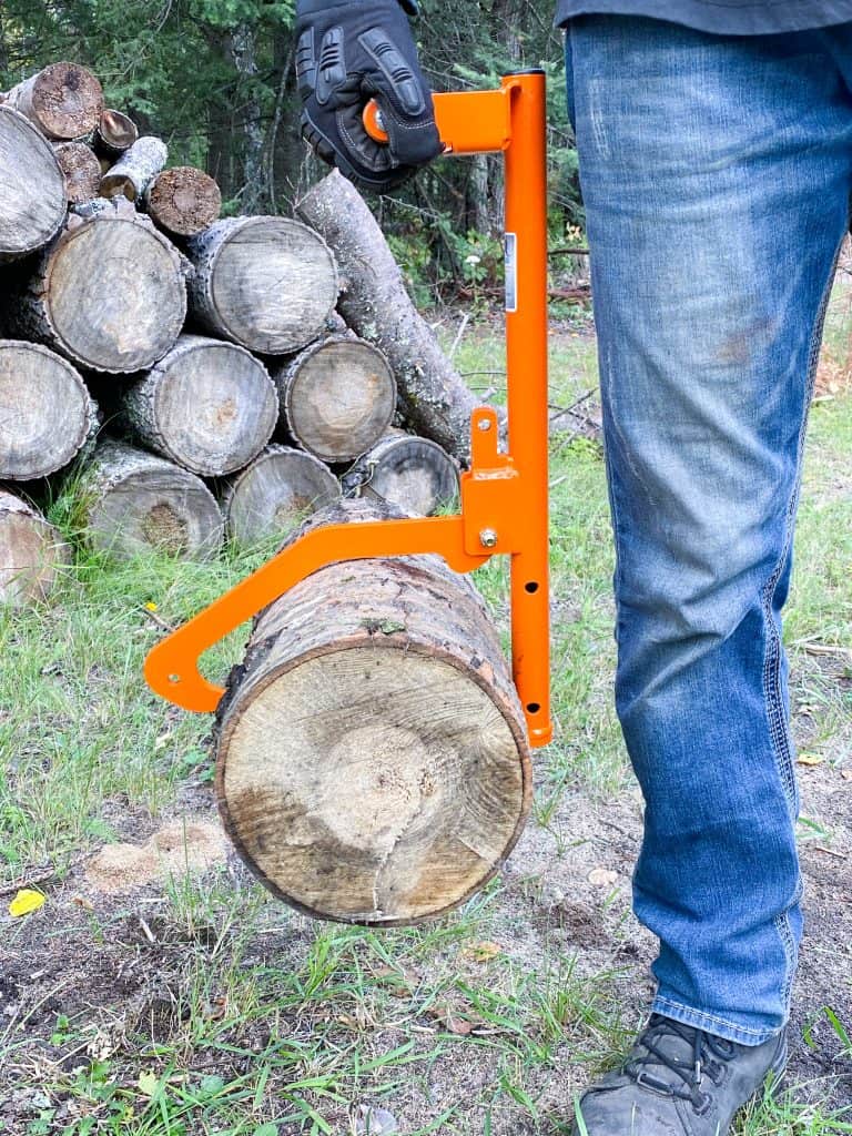 lifting and stacking logs easily