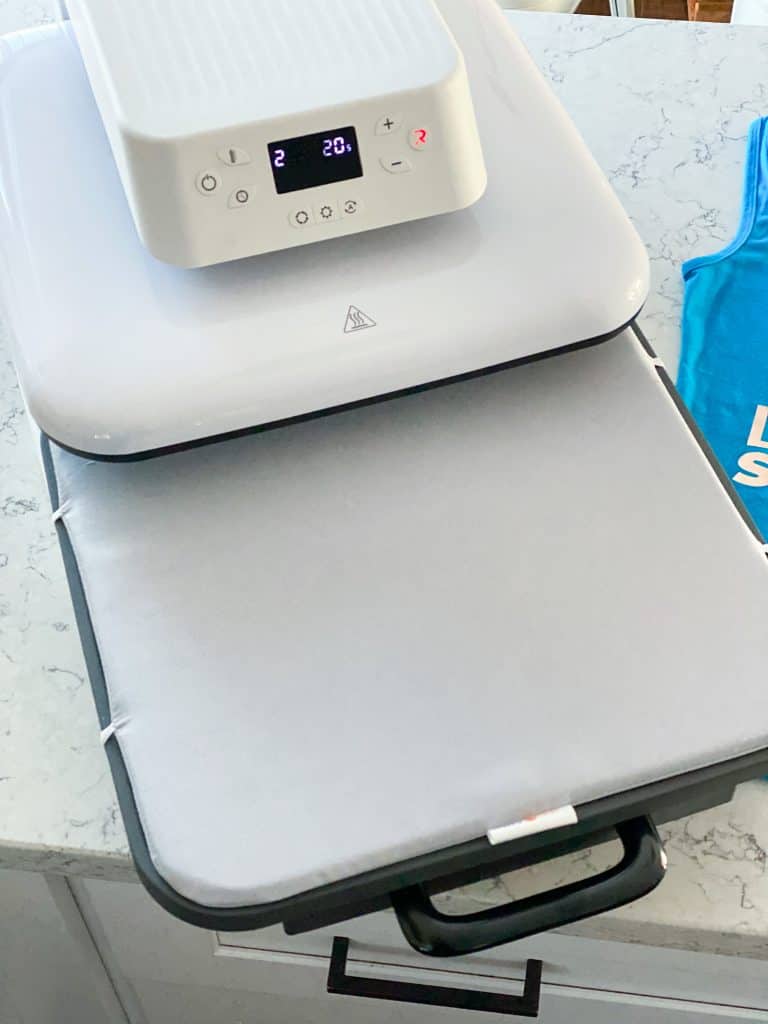 htvront Auto Heat Press sale!! Get 1 + a free gift for $279.99 OR