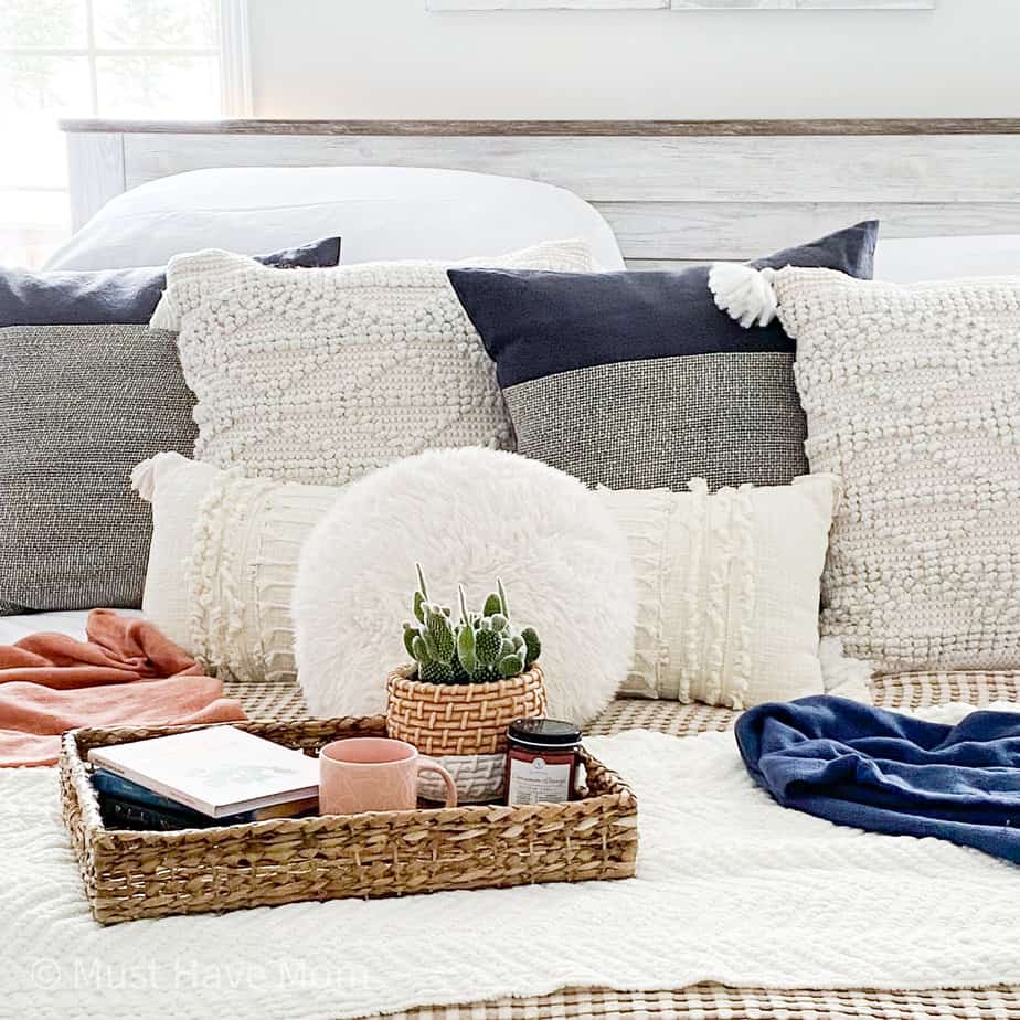 Boho Bedroom - Must Have Mom